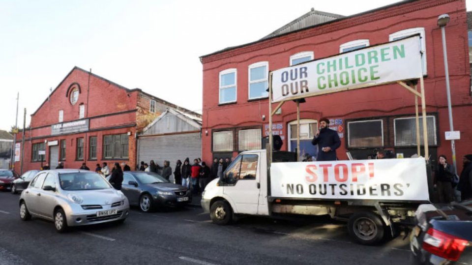 Parkfield-Community-School-foto-iNews